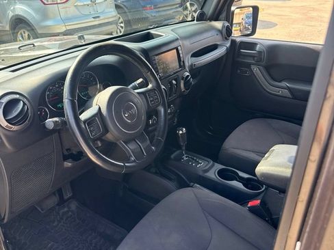 Used 2014 Jeep Wrangler Unlimited Sport w/ Quick Order Package 24S AWD/4WD image 7