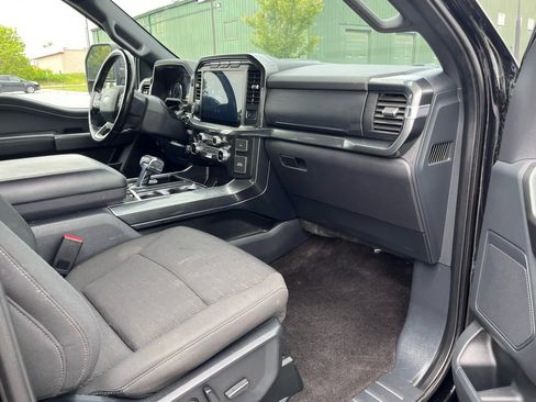 Used 2022 Ford F150 XLT w/ Equipment Group 302A High AWD/4WD image 14
