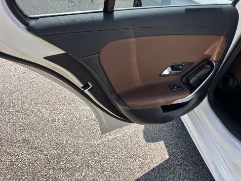 Used 2022 Mercedes-Benz A 220 image 21