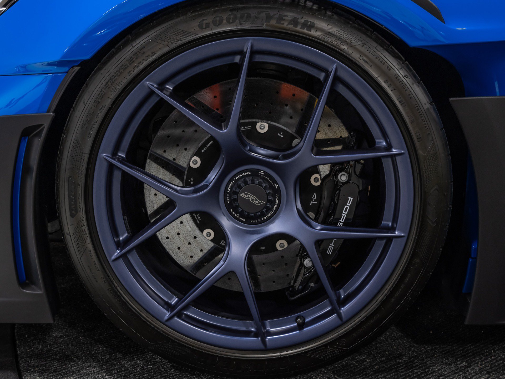 Used 2024 Porsche 911 GT3 RS RWD image 18