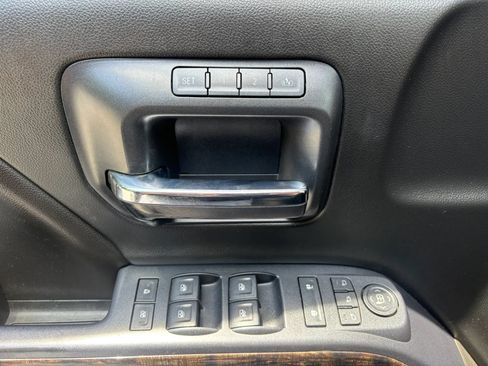 Used 2015 GMC Sierra 1500 Denali w/ Driver Alert Package AWD/4WD image 19