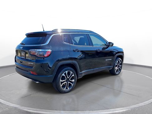 Used 2022 Jeep Compass Limited AWD/4WD image 8