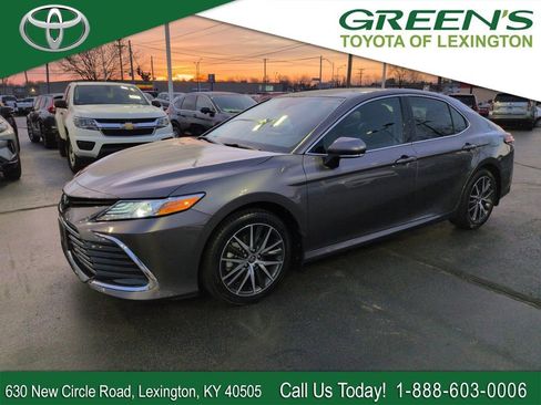 Certified 2022 Toyota Camry XLE w/ Cold Weather Package image 1