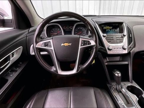 Used 2016 Chevrolet Equinox LTZ w/ Enhanced Convenience Package FWD image 5