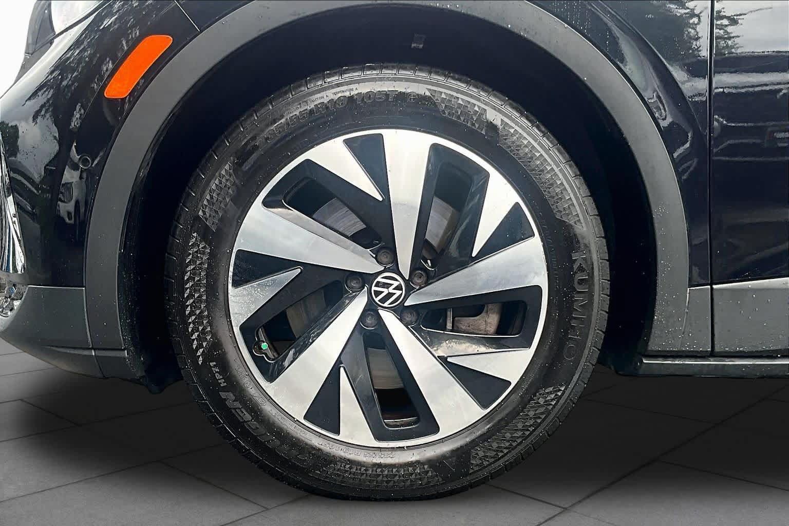 Used 2023 Volkswagen ID.4 Pro RWD image 10