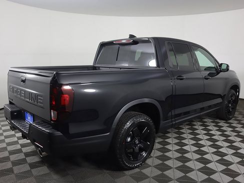 New 2026 Honda Ridgeline Black Edition image 5