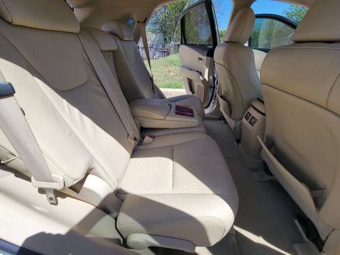 Used 2010 Lexus RX 350 2WD w/ Premium Pkg image 14