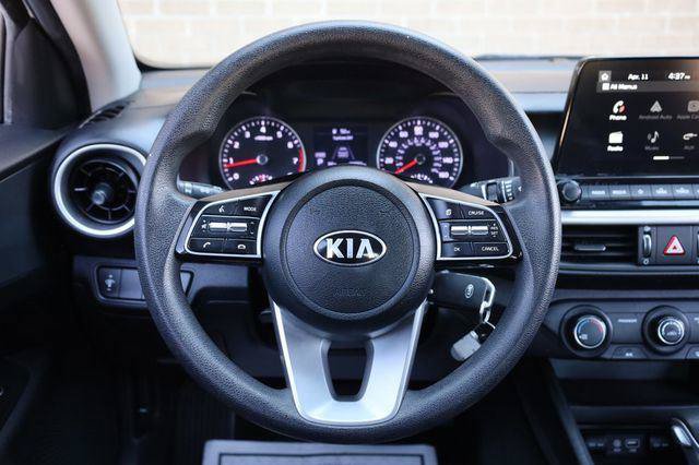 Used 2021 Kia Forte LXS FWD image 29