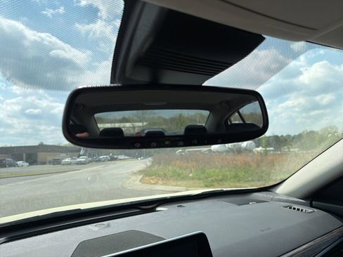 Used 2019 Nissan Altima 2.5 Platinum image 17