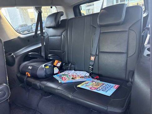 Used 2019 GMC Yukon XL Denali RWD image 12