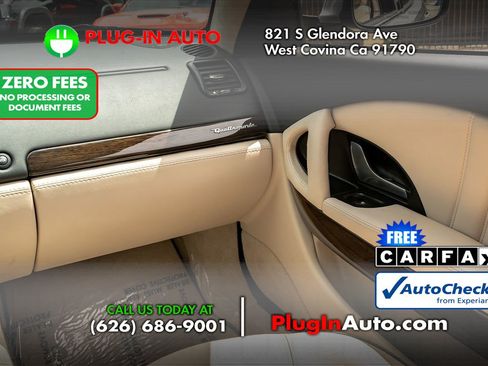 Used 2010 Maserati Quattroporte RWD image 17