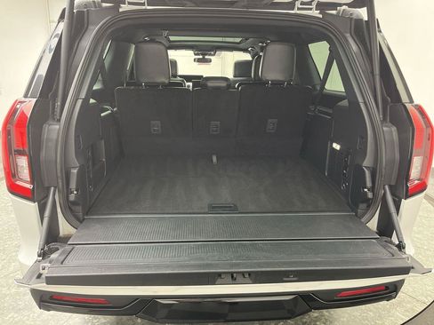 Certified 2025 Ford Expedition Max Platinum w/ Stealth Appearance Package AWD/4WD image 36