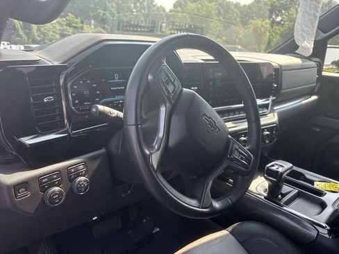 Certified 2022 Chevrolet Silverado 1500 ZR2 AWD/4WD image 10
