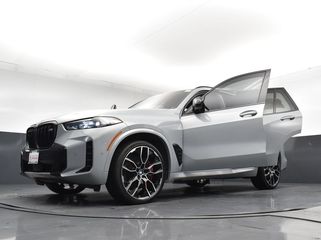 Used 2024 BMW X5 M60i AWD/4WD image 33