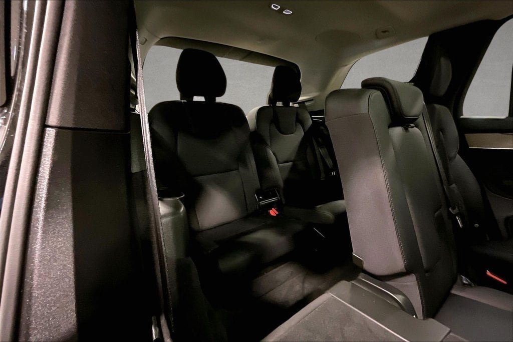 Certified 2026 Volvo XC90 B6 Plus w/ Protection Package Premier AWD/4WD image 26