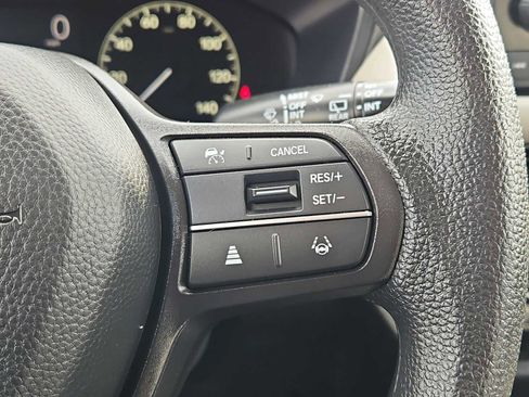 Certified 2024 Honda HR-V LX image 20