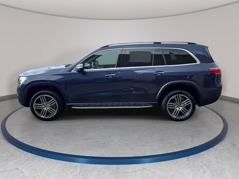 Used 2024 Mercedes-Benz GLS 450 4MATIC image 9