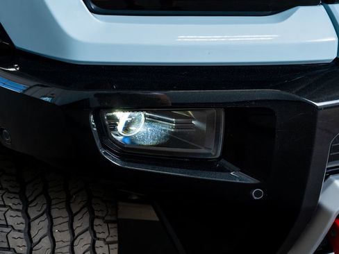 Used 2024 GMC Hummer EV 3X w/ LPO, Illumination Package image 21