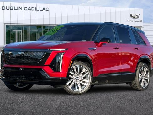 Used 2026 Cadillac Vistiq Sport w/ LPO, Floor Liner Package image 8