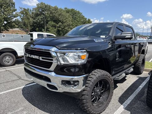 Used 2019 RAM 1500 Big Horn AWD/4WD image 8