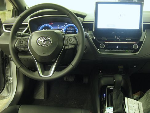 New 2026 Toyota Corolla XSE image 2