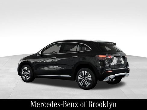 Used 2026 Mercedes-Benz GLA 250 4MATIC image 33