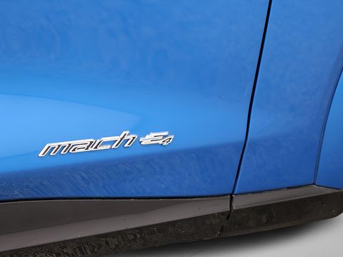 Used 2025 Ford Mustang Mach-E GT AWD/4WD image 36