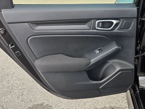 Used 2025 Honda Civic LX image 15