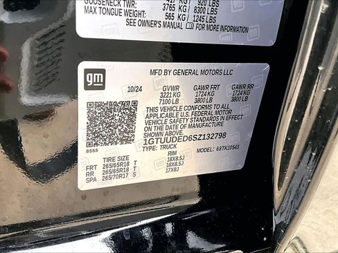 Certified 2025 GMC Sierra 1500 SLT AWD/4WD image 37