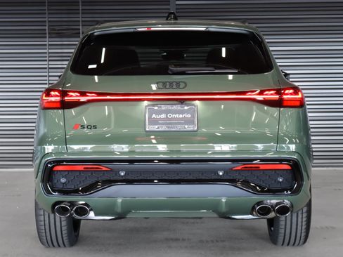 New 2025 Audi SQ5 Prestige image 15