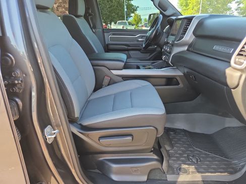 Used 2022 RAM 1500 Big Horn AWD/4WD image 22