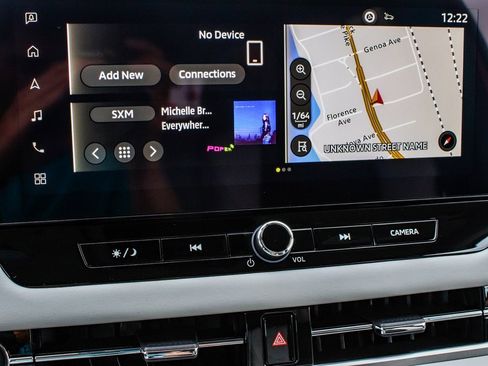 New 2025 Mitsubishi Outlander SE image 22