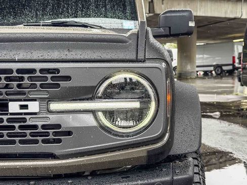 New 2025 Ford Bronco Badlands image 7
