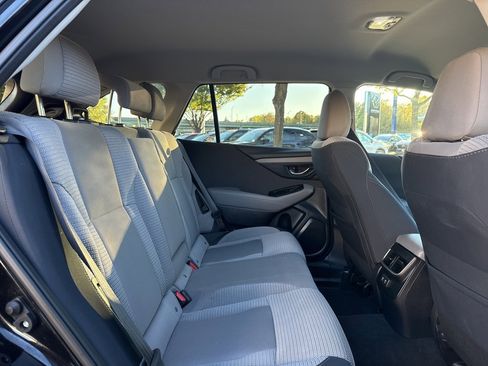 Certified 2022 Subaru Outback Premium image 26