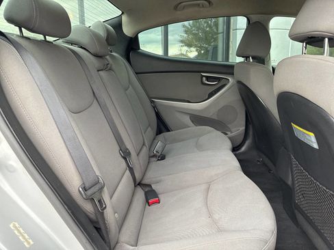 Used 2015 Hyundai Elantra SE w/ Option Group 02 image 11