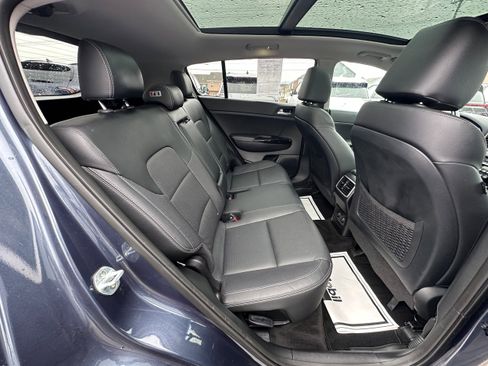 Used 2018 Kia Sportage SX image 17