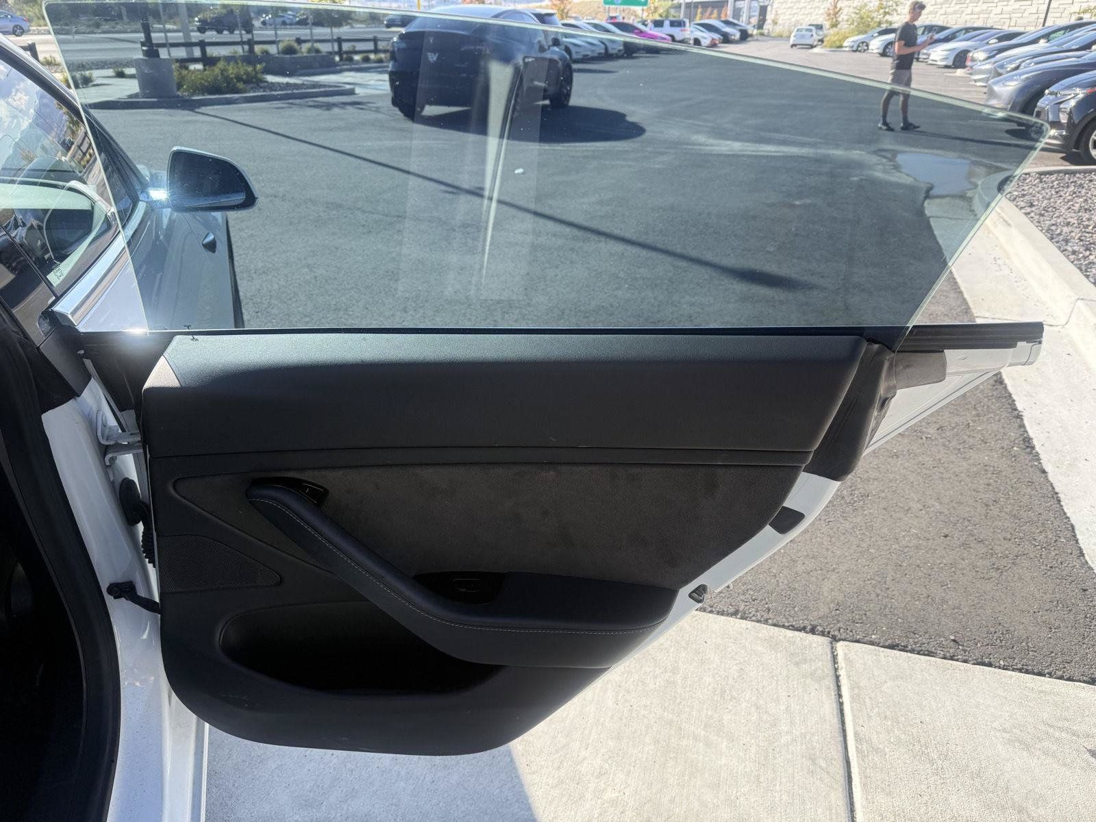 Used 2019 Tesla Model 3 Standard Range Plus RWD image 18