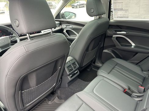 New 2025 Audi Q5 Premium image 35