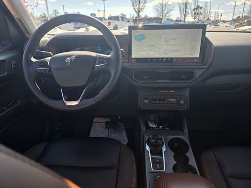 Used 2025 Ford Bronco Sport Outer Banks w/ Outer Banks Tech Package+ image 14