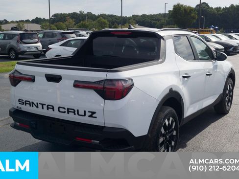 Certified 2025 Hyundai Santa Cruz SEL image 5