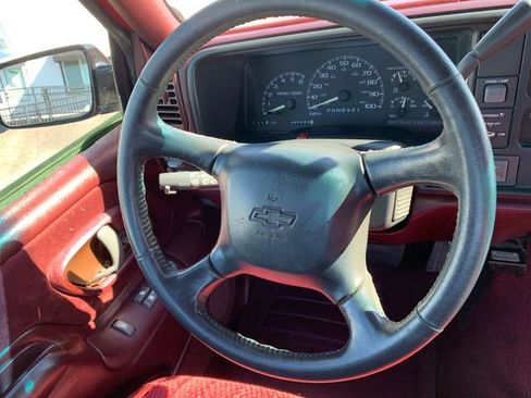 Used 1998 Chevrolet Silverado 1500 4x4 Regular Cab w/ Preferred Equipment Group 2 image 20