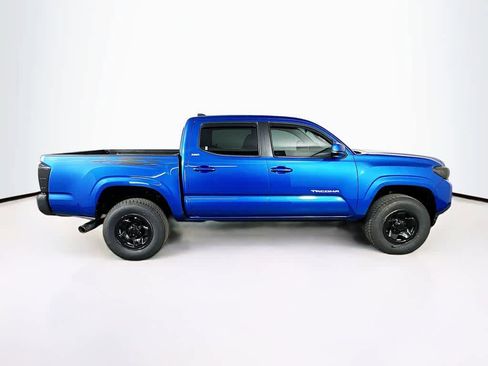 Used 2018 Toyota Tacoma SR5 image 24