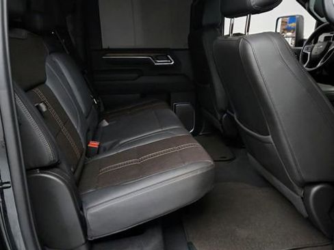 Used 2025 Chevrolet Silverado 2500 High Country w/ Midnight Edition image 20