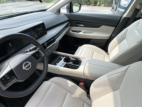 Certified 2025 Nissan Murano SV AWD/4WD image 20