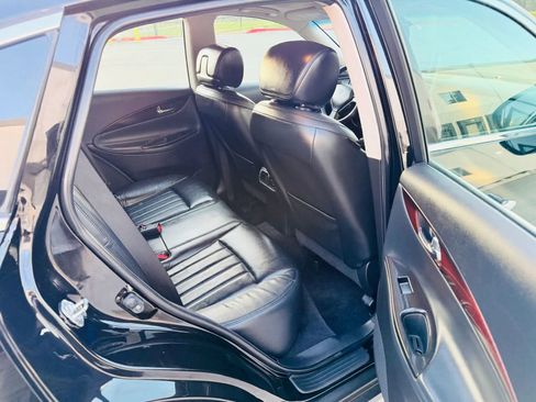 Used 2014 INFINITI QX50 Journey w/ Premium Package image 12