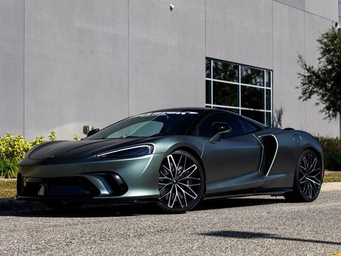 Used 2025 McLaren GTS RWD image 21