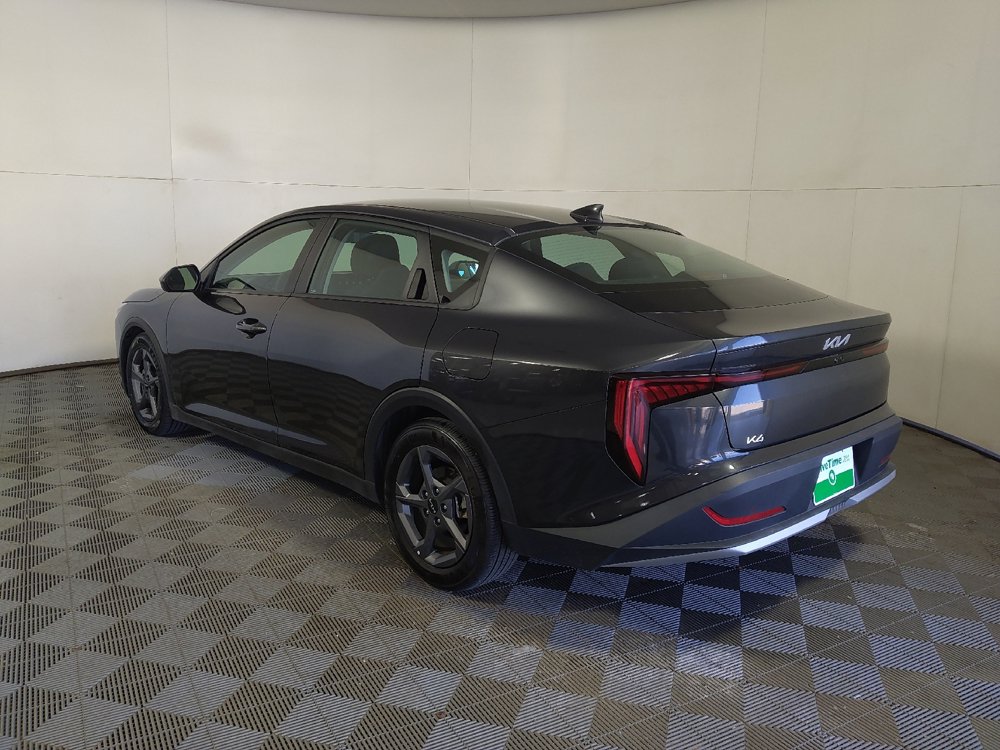Used 2025 Kia K4 FWD image 3