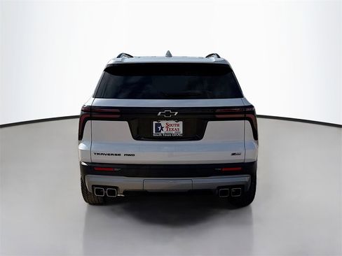 Certified 2024 Chevrolet Traverse Z71 image 6