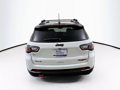 Used 2022 Jeep Compass Trailhawk w/ Trailhawk Elite Group AWD/4WD image 6