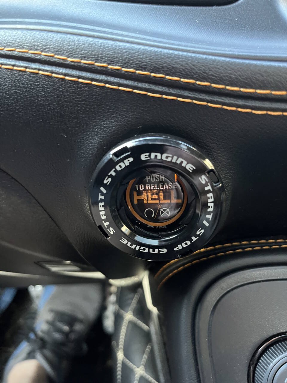 Used 2022 Dodge Challenger R/T Scat Pack RWD image 14